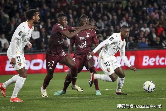 阿隆索上任首秀盼开门红 数据:皇马大胜无悬念