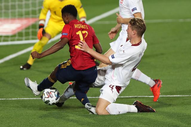 29记三分平历史纪录！绿军揭幕战大胜尼克斯